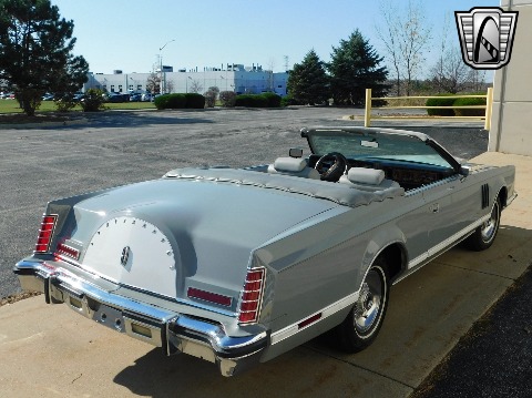 1978 Lincoln Mark V image 6