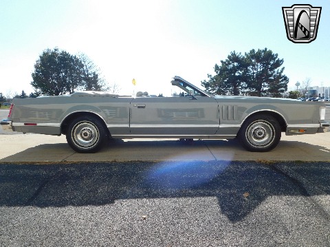 1978 Lincoln Mark V image 13