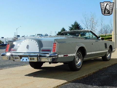1978 Lincoln Mark V image 14