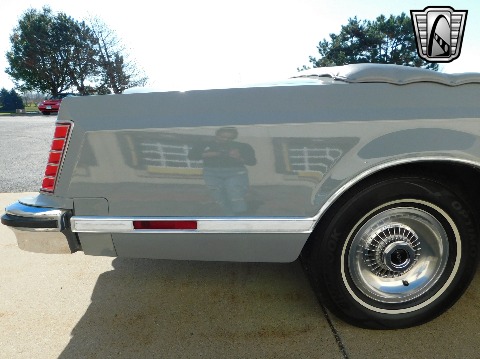 1978 Lincoln Mark V image 49