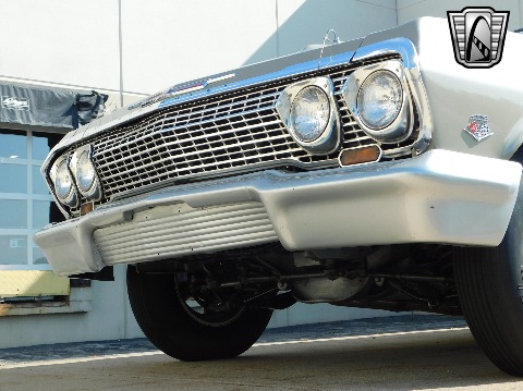1963 Chevrolet Biscayne image 12