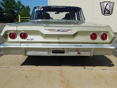 1963 Chevrolet Biscayne image 23