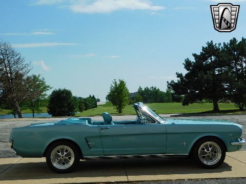 1966 Ford Mustang image 7