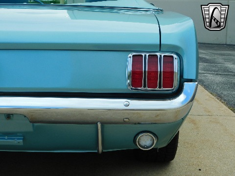 1966 Ford Mustang image 40