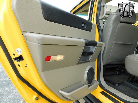 2003 Hummer H2 image 59