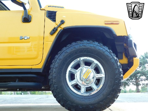 2003 Hummer H2 image 36
