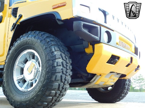 2003 Hummer H2 image 39