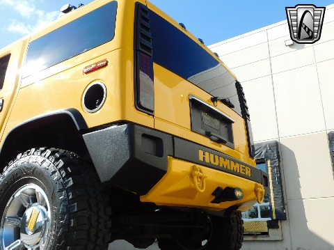 2003 Hummer H2 image 25