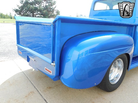 1952 Ford F1 image 39