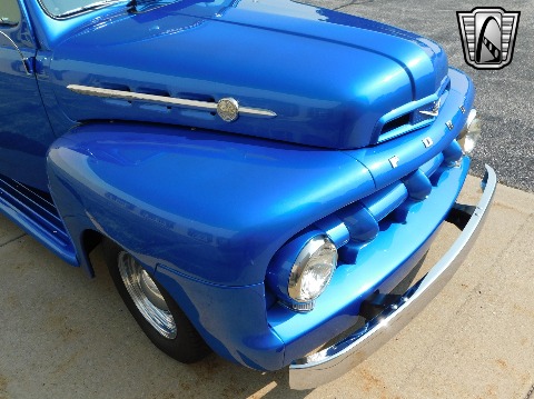 1952 Ford F1 image 49