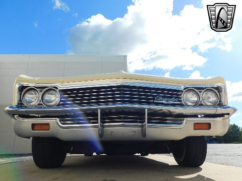 1966 Chevrolet Caprice image 75