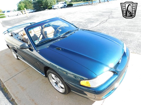 1995 Ford Mustang image 14