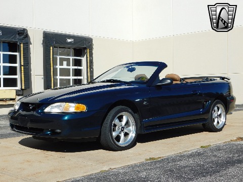 1995 Ford Mustang image 16
