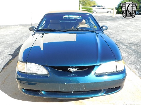 1995 Ford Mustang image 42