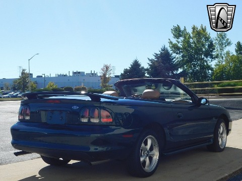 1995 Ford Mustang image 18