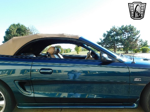 1995 Ford Mustang image 70