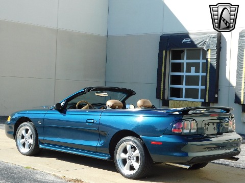 1995 Ford Mustang image 19