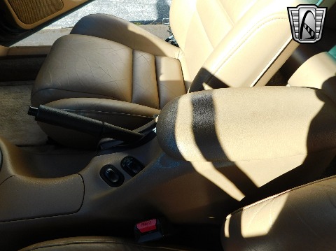 1995 Ford Mustang image 100