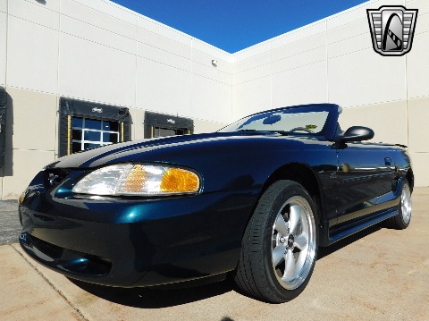 1995 Ford Mustang image 25