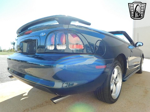 1995 Ford Mustang image 26