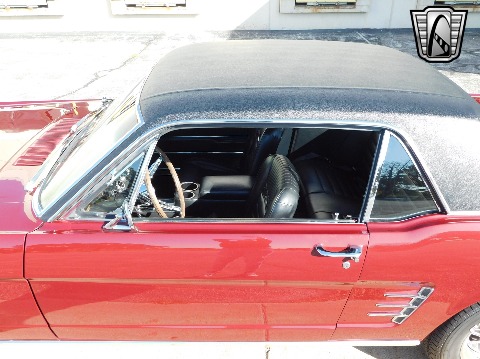 1966 Ford Mustang image 31