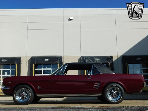 1966 Ford Mustang image 13