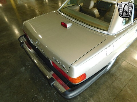 1987 Mercedes-Benz 560SL image 55