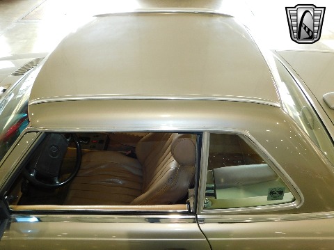 1987 Mercedes-Benz 560SL image 30