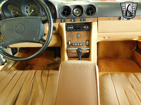 1987 Mercedes-Benz 560SL image 107