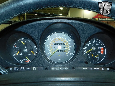 1987 Mercedes-Benz 560SL image 83