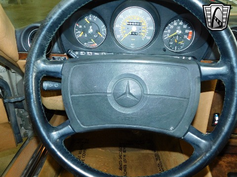 1987 Mercedes-Benz 560SL image 84