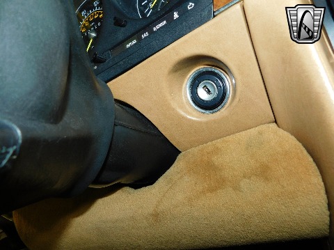 1987 Mercedes-Benz 560SL image 85