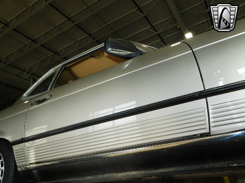 1987 Mercedes-Benz 560SL image 63