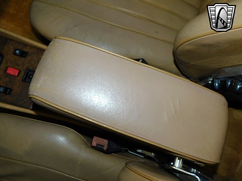 1987 Mercedes-Benz 560SL image 89