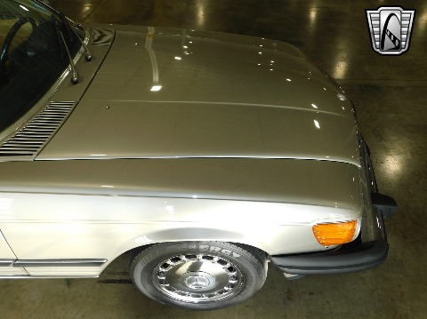 1987 Mercedes-Benz 560SL image 64