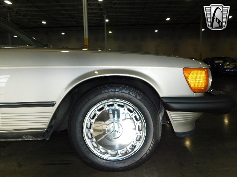 1987 Mercedes-Benz 560SL image 65