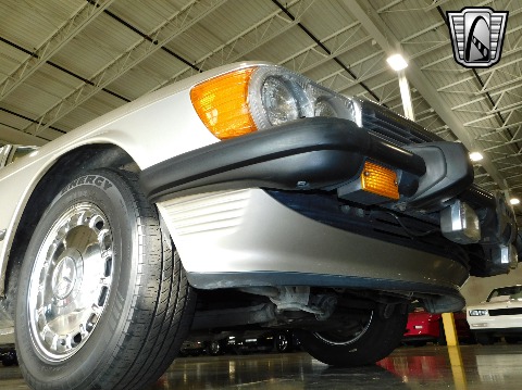 1987 Mercedes-Benz 560SL image 68