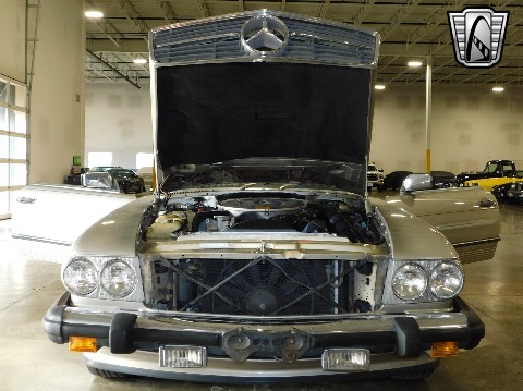 1987 Mercedes-Benz 560SL image 144
