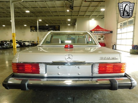 1987 Mercedes-Benz 560SL image 53