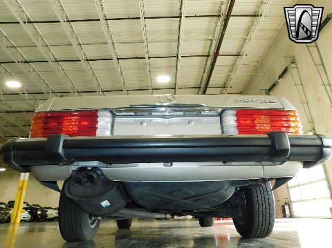 1987 Mercedes-Benz 560SL image 54