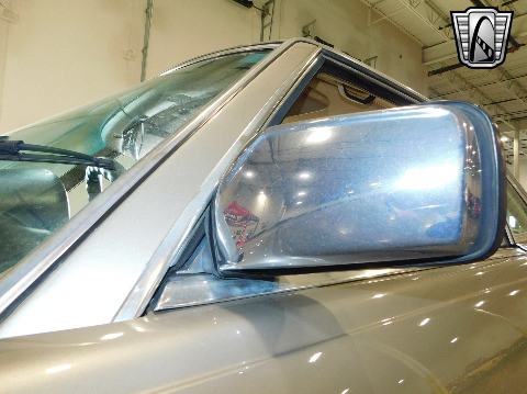 1987 Mercedes-Benz 560SL image 80