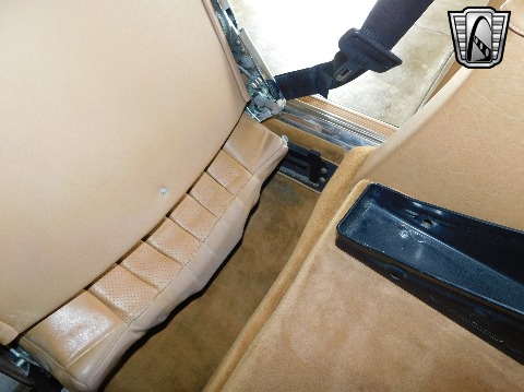 1987 Mercedes-Benz 560SL image 105