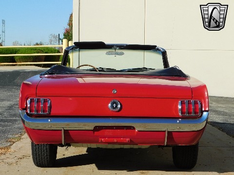 1965 Ford Mustang image 16