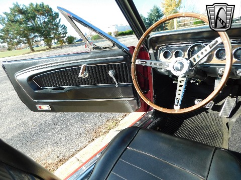 1965 Ford Mustang image 102