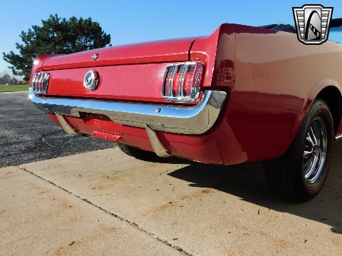 1965 Ford Mustang image 54