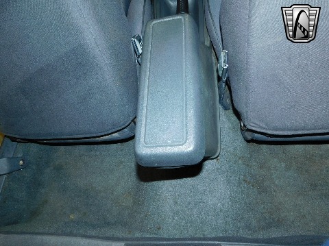 1984 Ford Mustang image 100