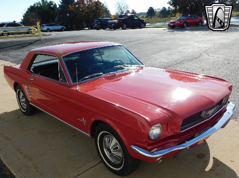 1966 Ford Mustang image 6