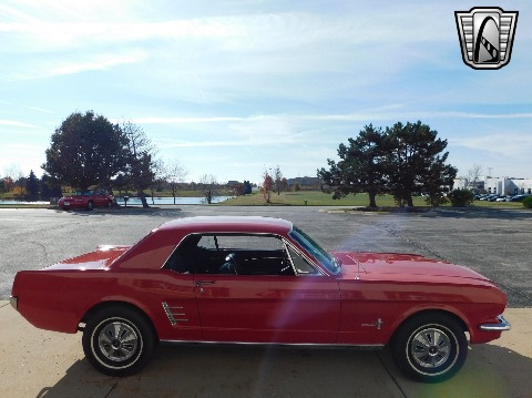 1966 Ford Mustang image 7