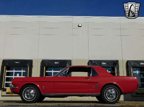 1966 Ford Mustang image 18
