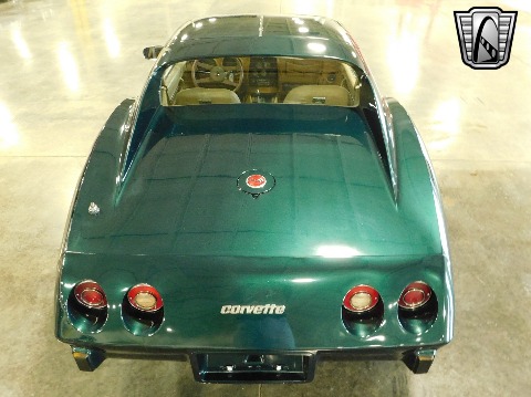 1976 Chevrolet Corvette image 9